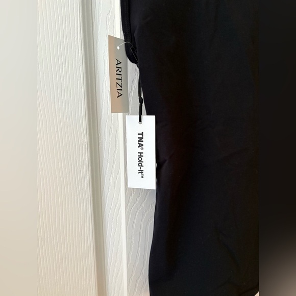 TNA Aritzia NWT hold it times t-shirt black XL open back - Picture 3 of 11